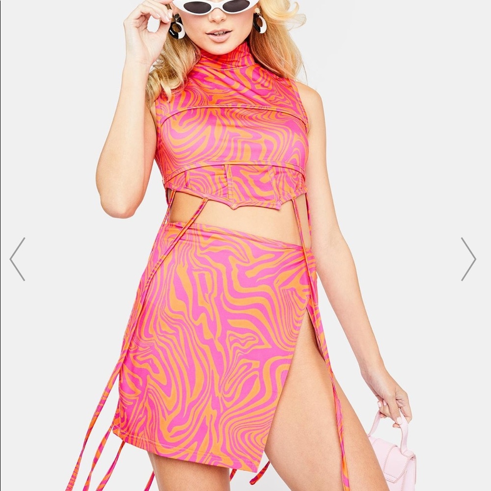 Groovy skirt set